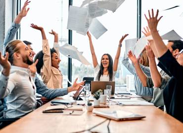 TIRED OF MANUAL HR TASKS FOR RECURRING WORKFLOWS?